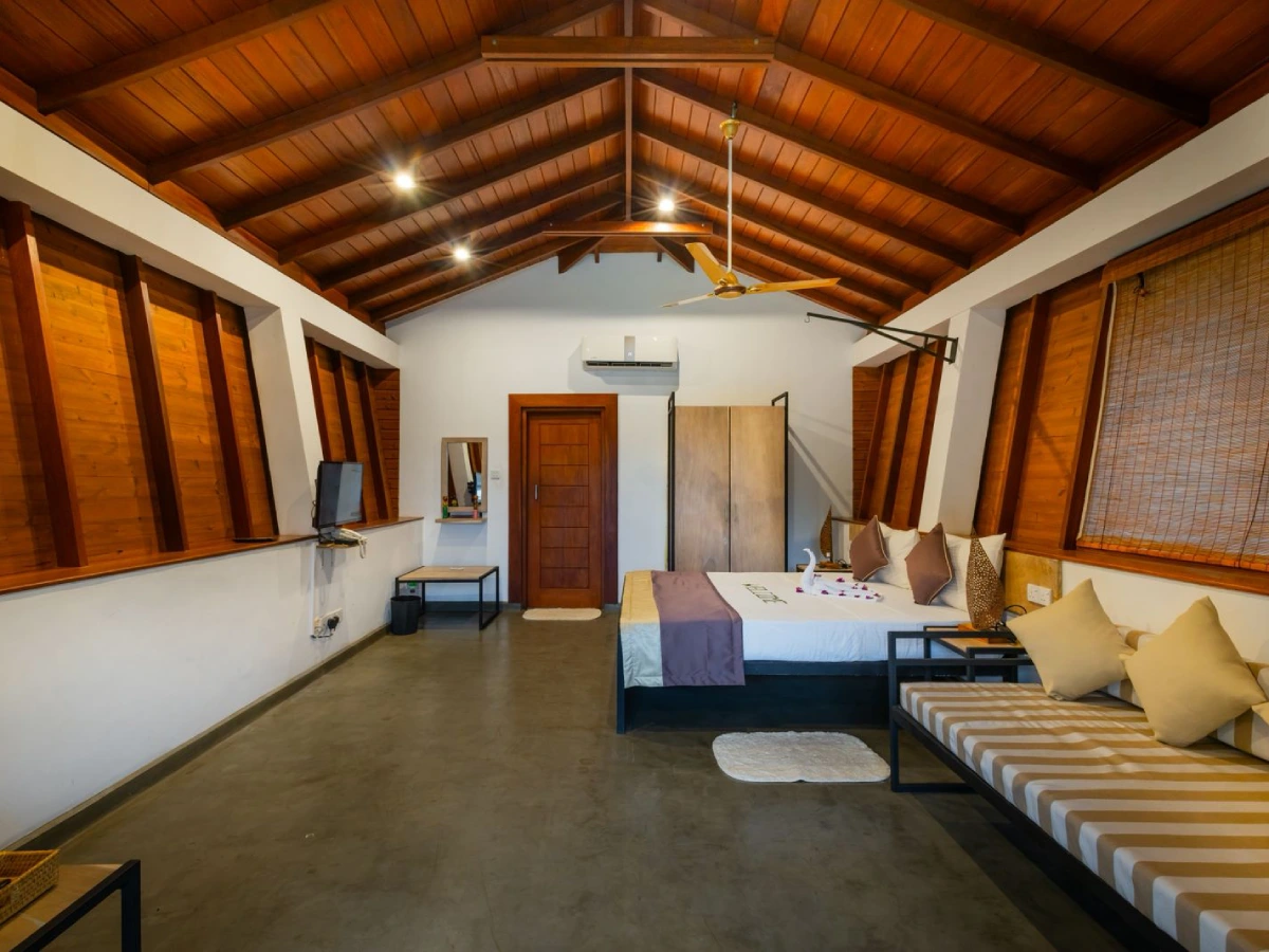 ayuwater New Image Carousel img 4